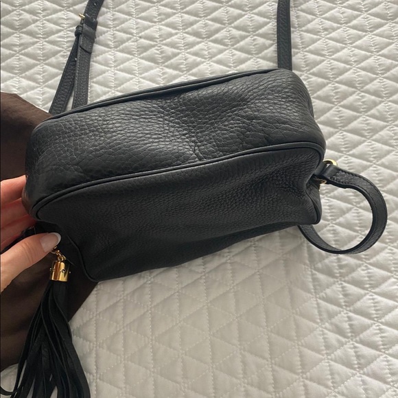 Authentic Black Gucci Crossover - Picture 4 of 7